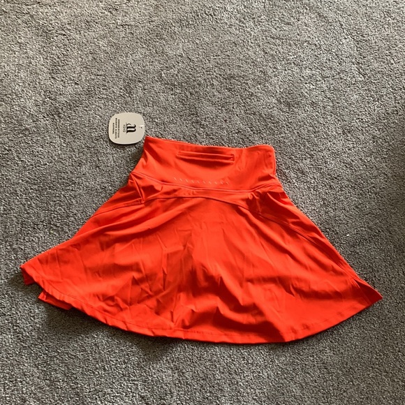 1a1a Flow Skirt - Picture 4 of 6